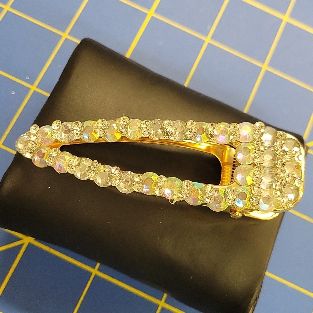 La Ti Da Handmade Creations Rhinestone Encrusted Hair 3" Clip